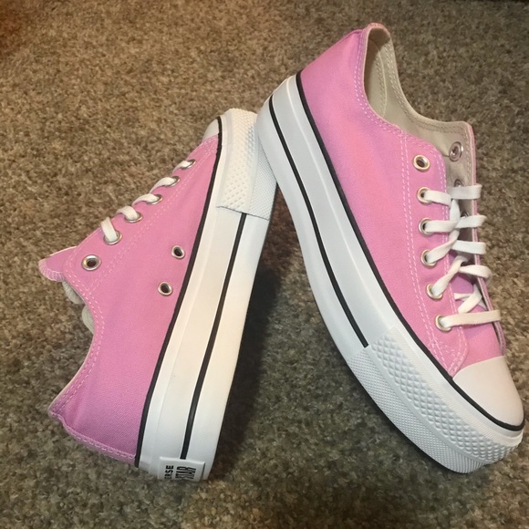 platform converse poshmark